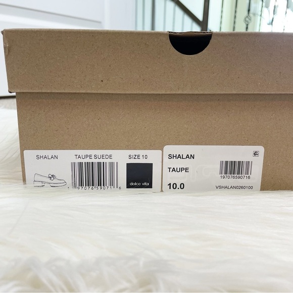 New Dolce Vita Shalan Curb Link Chunky Loafer in Taupe Faux Suede Womens Size 10 - Picture 6 of 6